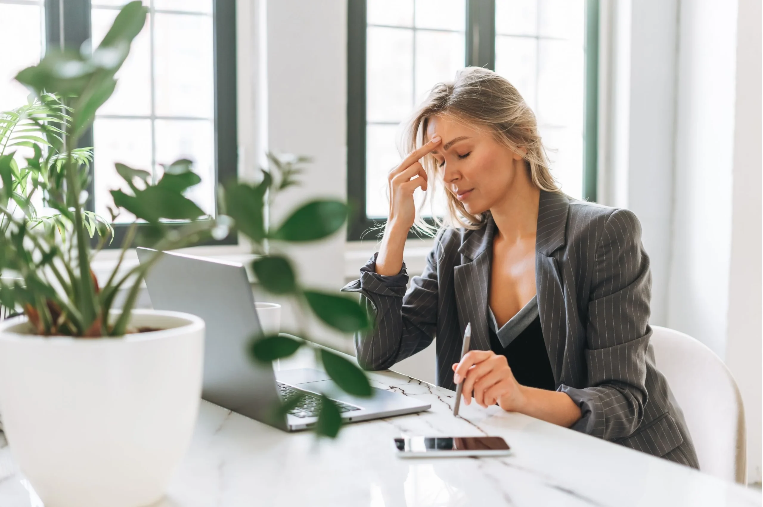 addiction cost businesses